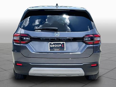 Used 2025 Honda Pilot EX-L image 5