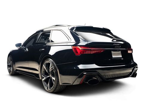 Used 2023 Audi RS 6 w/ Executive Package AWD/4WD image 3