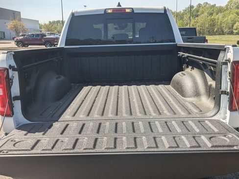 New 2026 RAM 1500 Big Horn AWD/4WD image 30