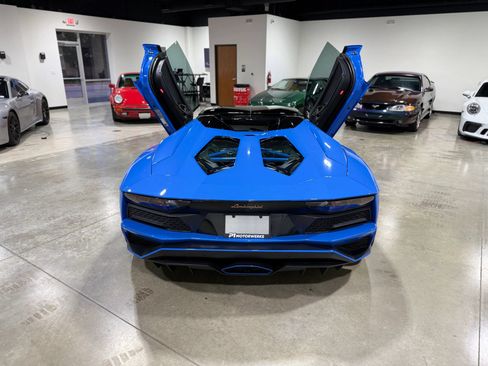 Used 2018 Lamborghini Aventador S AWD/4WD image 57