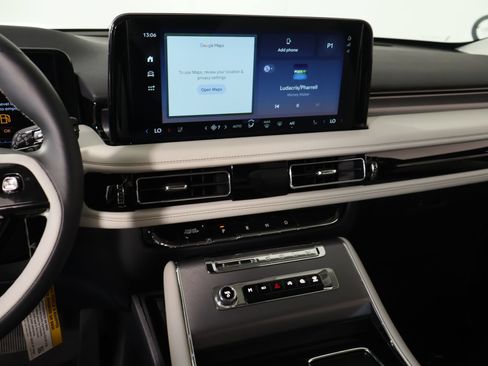 New 2026 Lincoln Aviator 2WD image 5