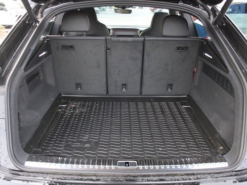 Used 2026 Audi Q8 Prestige image 36