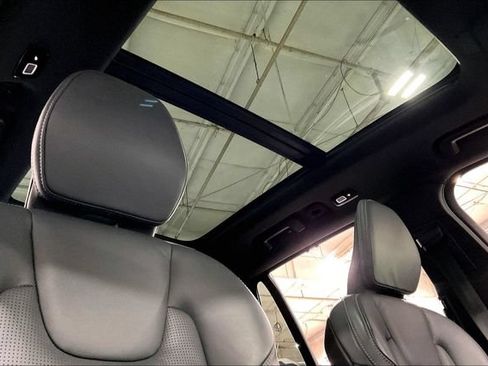 Certified 2024 Volvo XC90 T8 Ultimate AWD/4WD image 25
