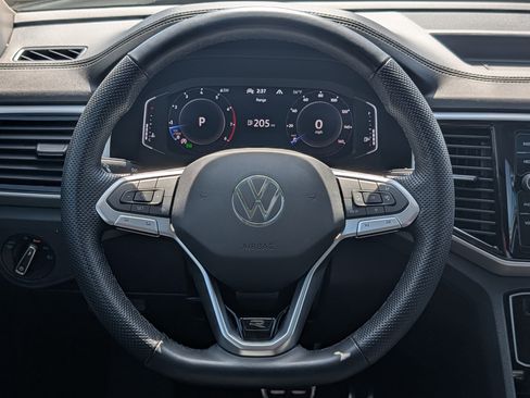 Used 2022 Volkswagen Atlas SEL R-Line AWD/4WD image 21