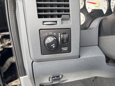 Used 2006 Dodge Ram 3500 Truck SLT w/ Light Group image 16