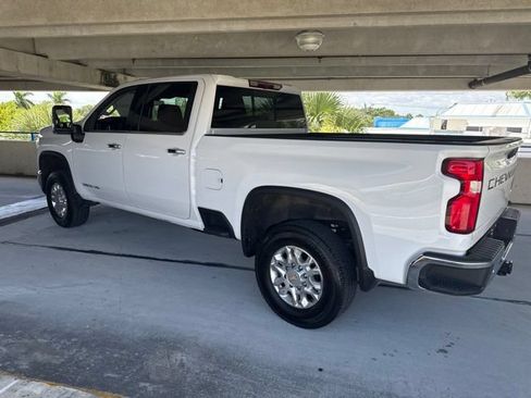Used 2024 Chevrolet Silverado 3500 LTZ w/ LTZ Convenience Package AWD/4WD image 16