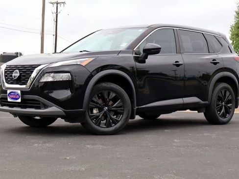 Used 2022 Nissan Rogue SV image 15