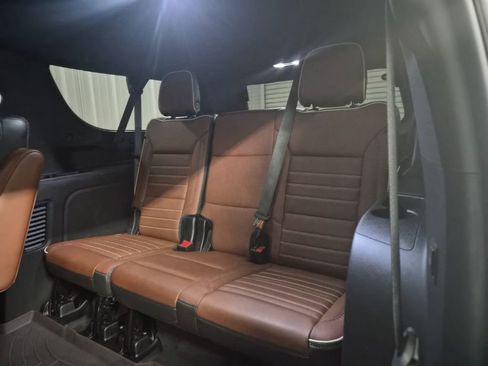 Used 2023 GMC Yukon XL Denali Ultimate image 24