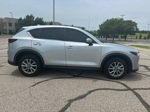 Used 2023 MAZDA CX-5 AWD 2.5 S w/ Select Package image 4