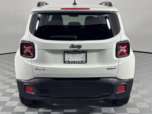 Used 2017 Jeep Renegade Latitude w/ Cold Weather Group image 6