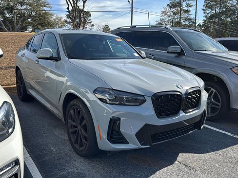 Certified 2023 BMW X4 xDrive30i w/ M Sport Package image 10