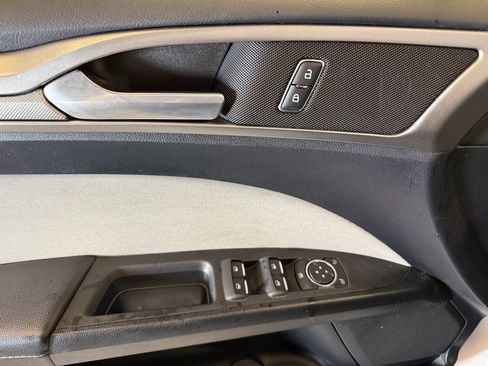 Used 2019 Ford Fusion S image 19