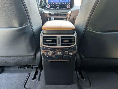 Used 2024 Lexus RX 350 Premium w/ Accessory Package (Z1) AWD/4WD image 20