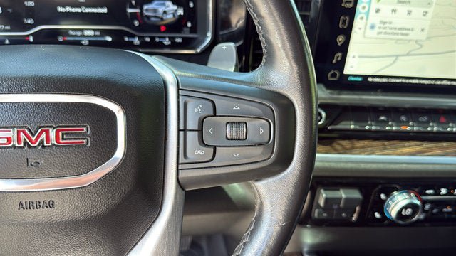 Used 2022 GMC Sierra 1500 Elevation w/ LPO, Elevation Black Package AWD/4WD image 17