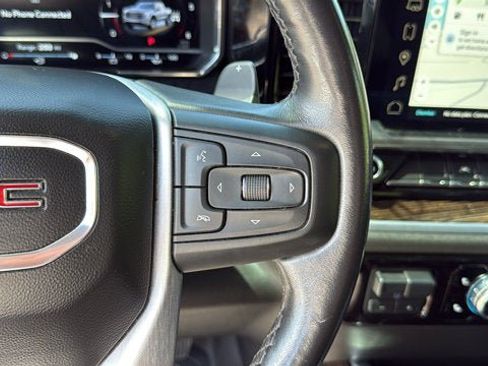 Used 2022 GMC Sierra 1500 Elevation w/ LPO, Elevation Black Package AWD/4WD image 17