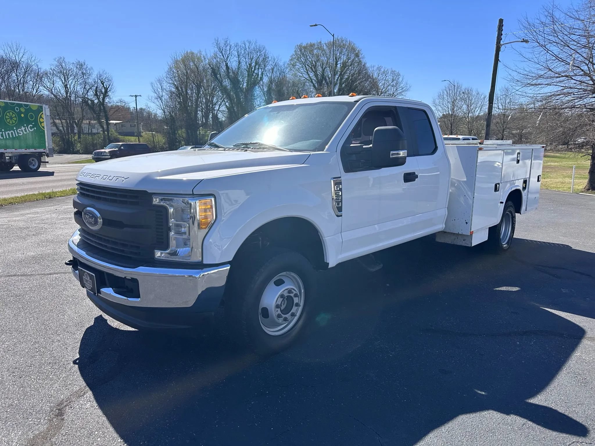 Used 2017 Ford F350 XL w/ Power Equipment Group AWD/4WD image 2