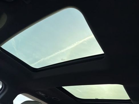 Used 2011 Ford Explorer XLT w/ 202A Rapid Spec Order Code image 29