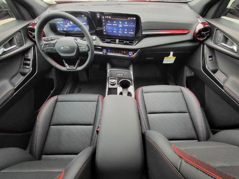 New 2026 Chevrolet Equinox RS w/ Convenience Package III AWD/4WD image 24