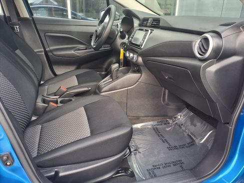 Used 2024 Nissan Versa S w/ S Plus Package image 12