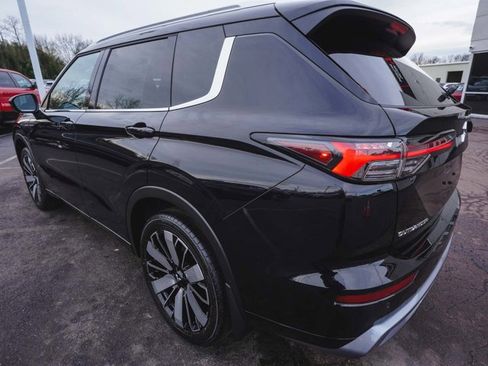New 2026 Mitsubishi Outlander SEL image 7