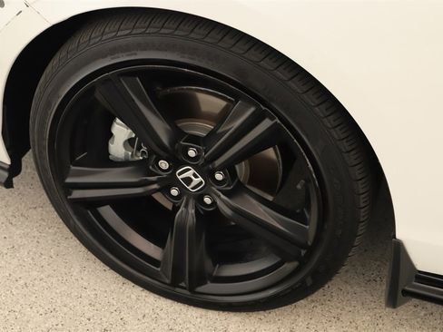 Used 2023 Honda Accord Sport image 31