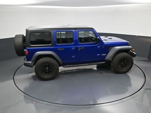 Used 2018 Jeep Wrangler Unlimited Sport AWD/4WD image 33