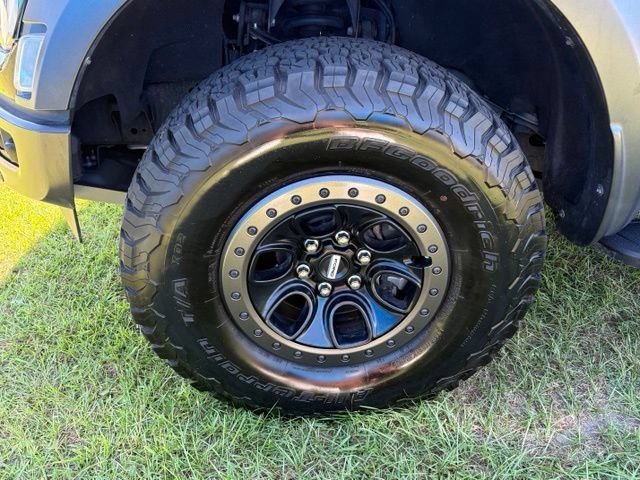 Used 2023 Ford F150 Raptor w/ Raptor Carbon Fiber Package AWD/4WD image 27