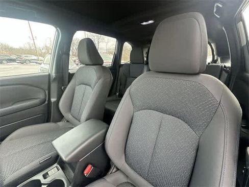 Certified 2025 Subaru Forester Premium w/ Convenience Package #2 image 16