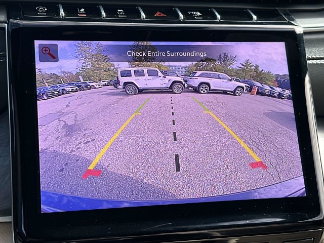 Certified 2025 Jeep Grand Cherokee Limited AWD/4WD image 31