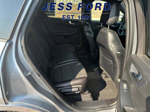 Used 2023 Ford Escape ST-Line image 39