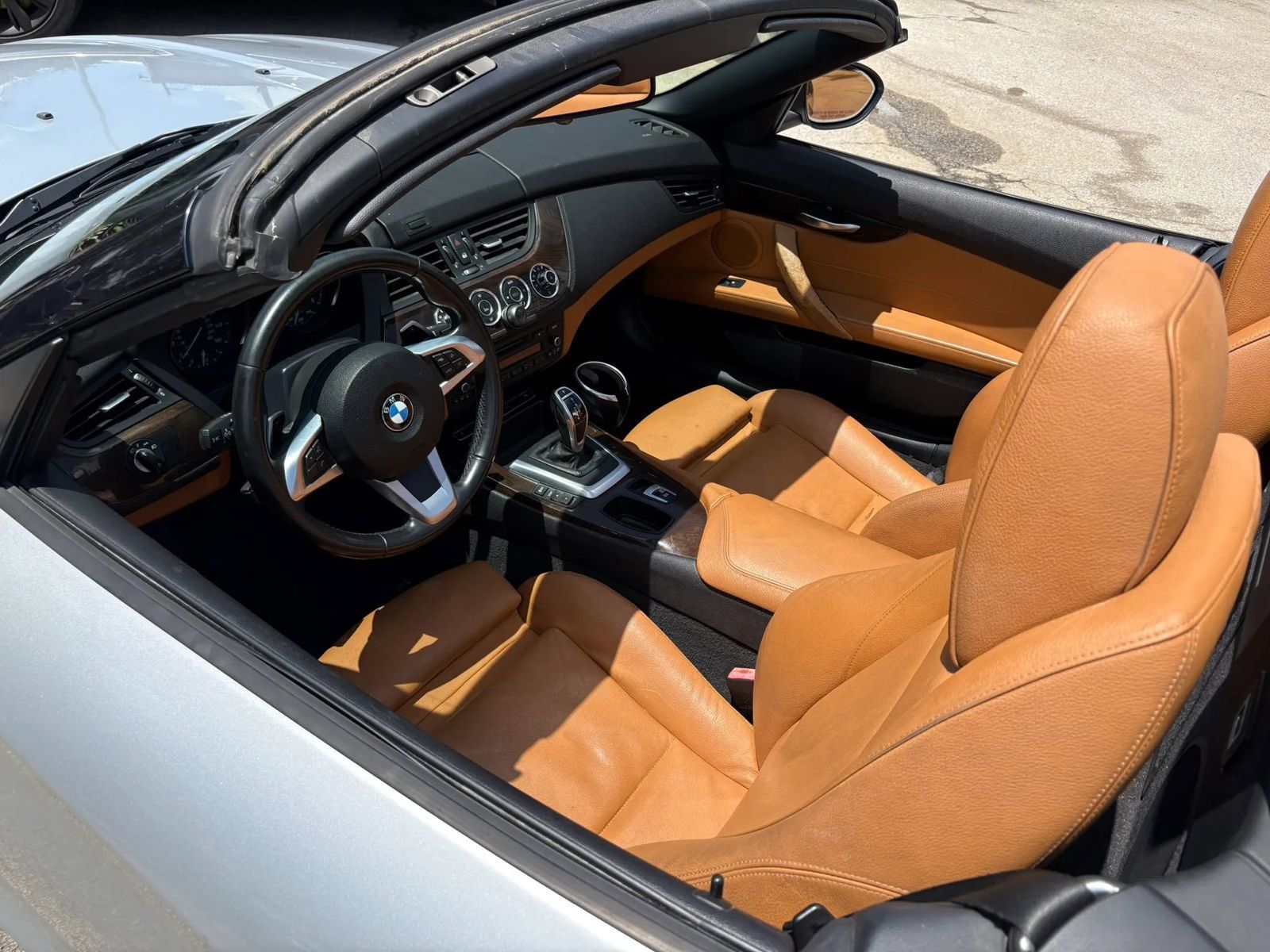 Used 2012 BMW Z4 sDrive28i w/ Sport Pkg RWD image 18