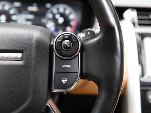 Used 2018 Land Rover Discovery HSE Luxury AWD/4WD image 75