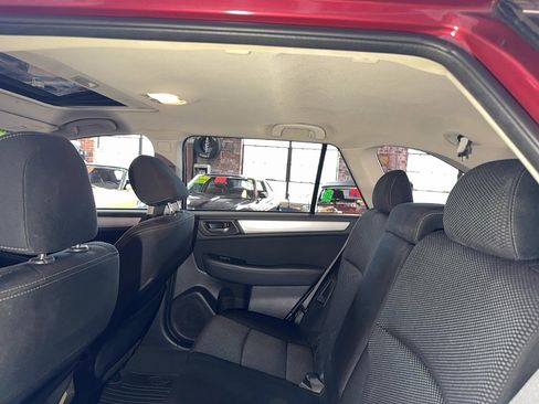 Used 2017 Subaru Outback 2.5i Premium image 66