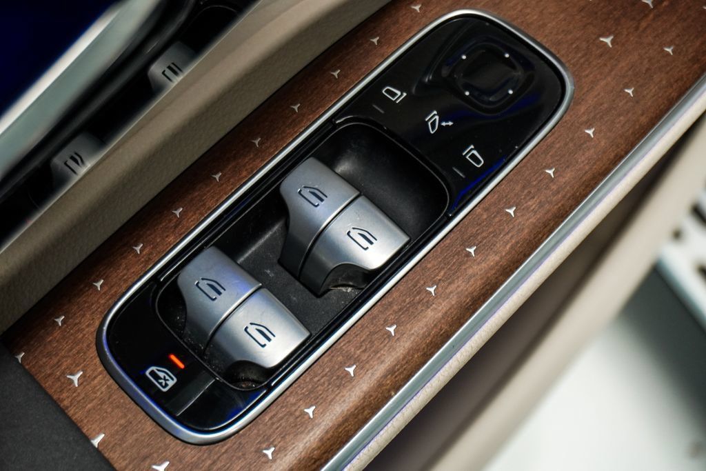 Used 2023 Mercedes-Benz EQS 450+ SUV image 22