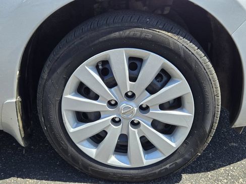 Used 2017 Nissan Leaf S w/ Charge Package FWD image 7