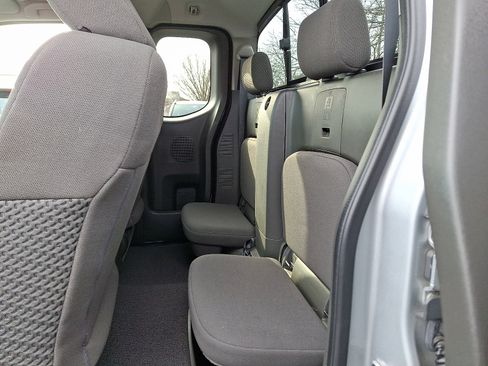 Used 2018 Nissan Frontier SV w/ Value Truck Package image 10