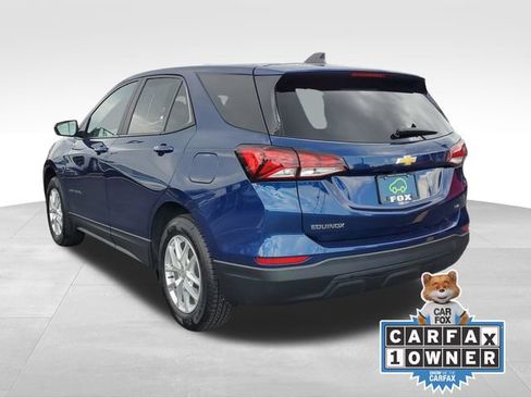 Used 2022 Chevrolet Equinox LS w/ LS Convenience Package AWD/4WD image 3