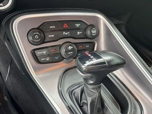 Used 2022 Dodge Challenger GT w/ Driver Convenience Group image 24