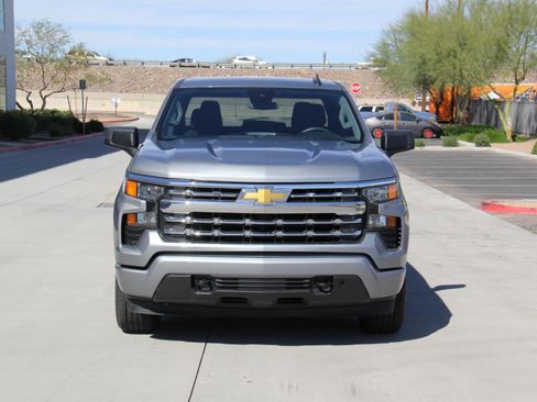 Used 2024 Chevrolet Silverado 1500 Custom RWD image 2