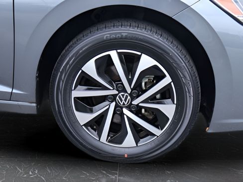 Certified 2024 Volkswagen Jetta S FWD image 10
