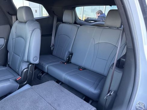 Certified 2023 Buick Enclave Essence w/ Experience Buick Package image 24