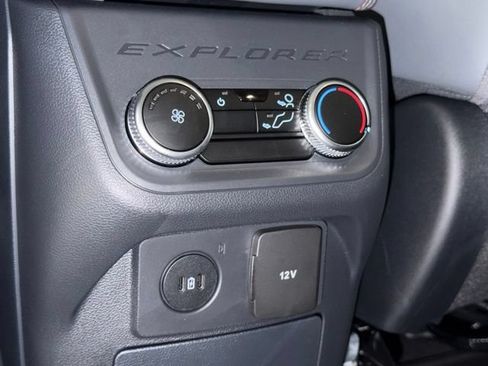 New 2026 Ford Explorer Active w/ Active Comfort Package AWD/4WD image 32