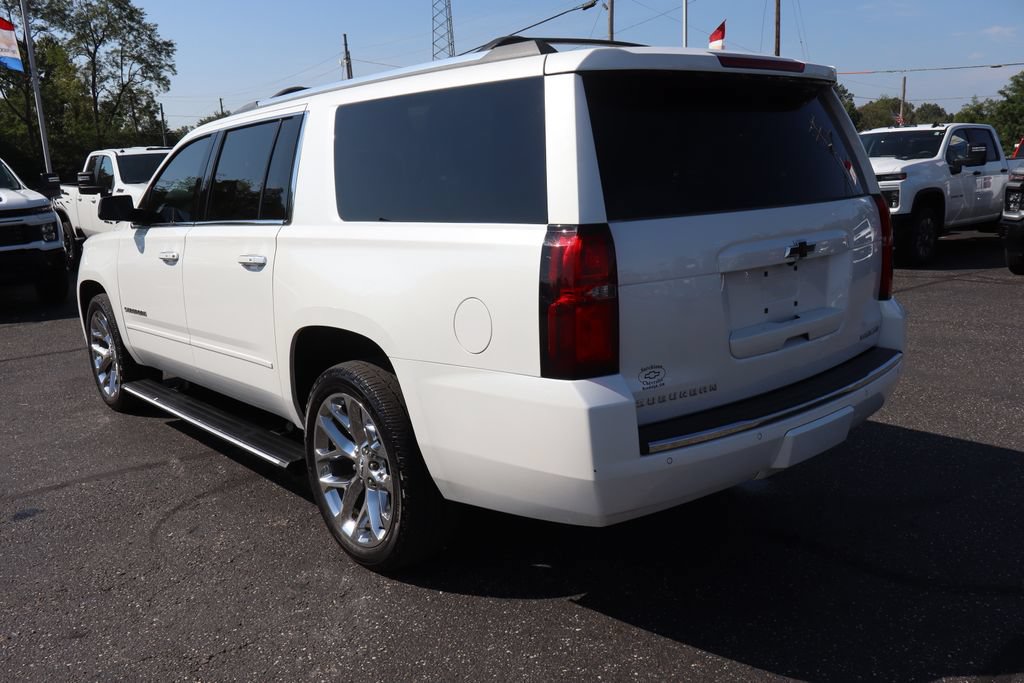 Used 2020 Chevrolet Suburban Premier w/ Premier Plus Edition AWD/4WD image 3