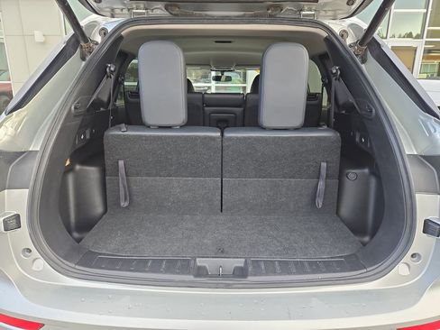 Used 2024 Mitsubishi Outlander SE image 29