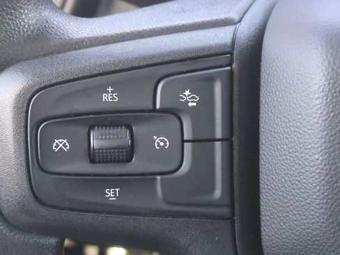 Used 2022 Chevrolet Silverado 1500 Custom image 22