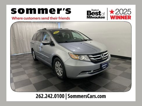 Used 2017 Honda Odyssey SE image 1