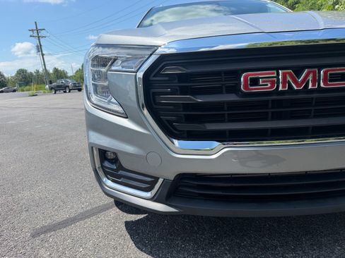 Used 2023 GMC Terrain SLT FWD image 6