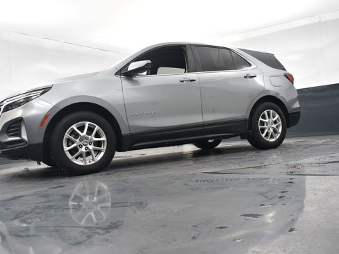 Certified 2023 Chevrolet Equinox LT image 24