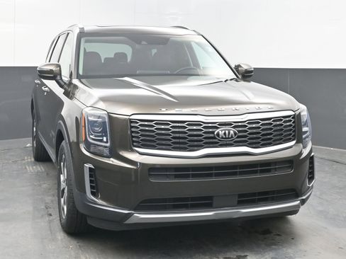 Used 2021 Kia Telluride EX image 2