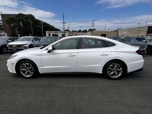 Certified 2023 Hyundai Sonata SEL w/ Cargo Package FWD image 5
